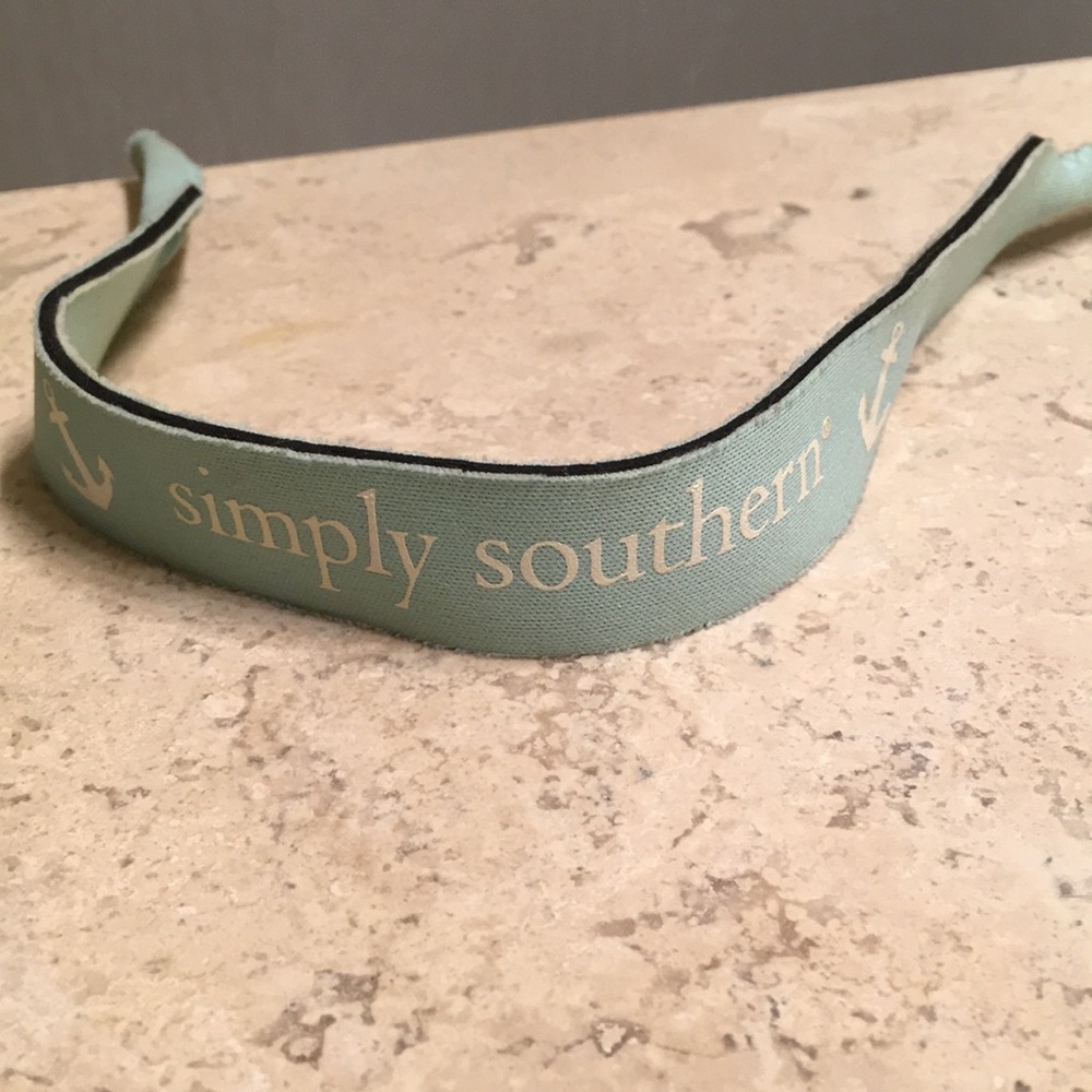 Simply Southern Sunglasses Holder